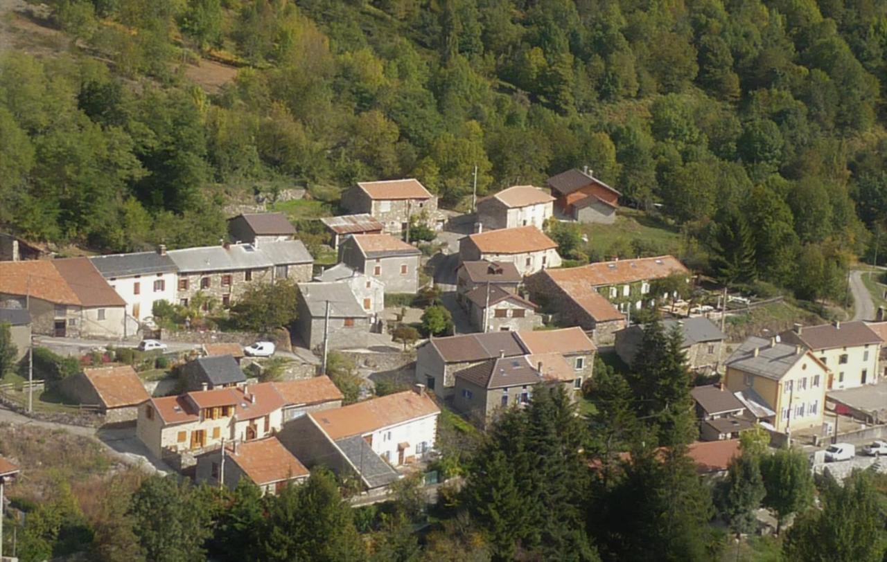 La Bruyere - Chez Martine Bed and Breakfast Appy Εξωτερικό φωτογραφία