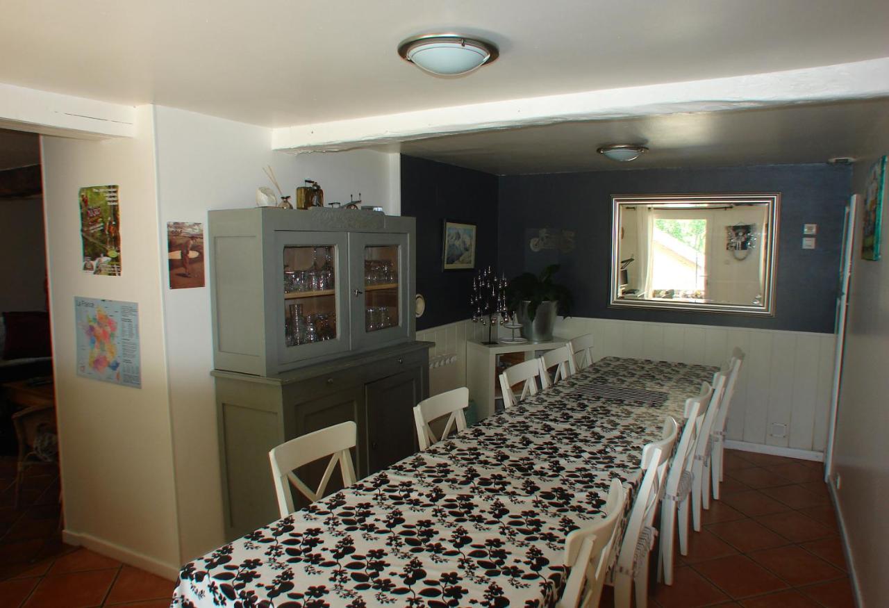 La Bruyere - Chez Martine Bed and Breakfast Appy Εξωτερικό φωτογραφία