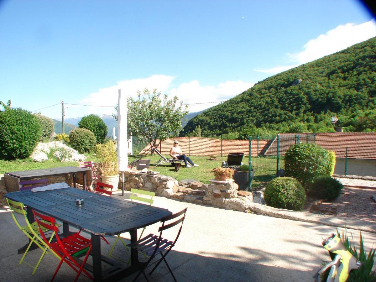 La Bruyere - Chez Martine Bed and Breakfast Appy Εξωτερικό φωτογραφία