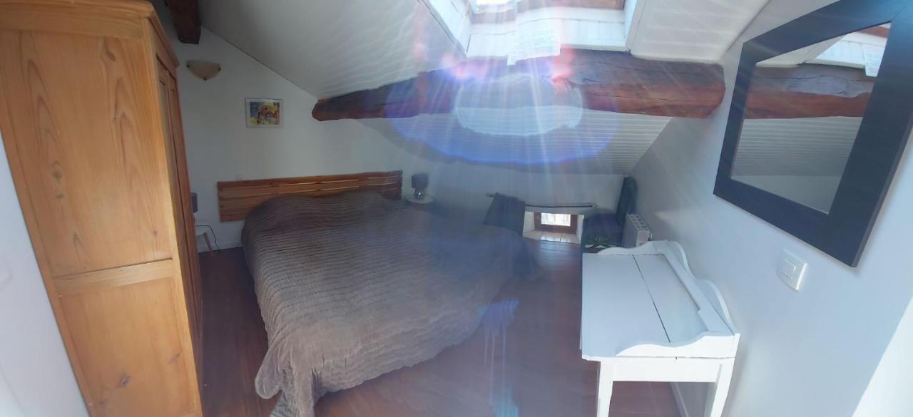 La Bruyere - Chez Martine Bed and Breakfast Appy Εξωτερικό φωτογραφία