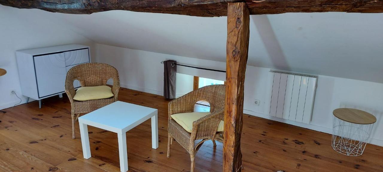La Bruyere - Chez Martine Bed and Breakfast Appy Εξωτερικό φωτογραφία